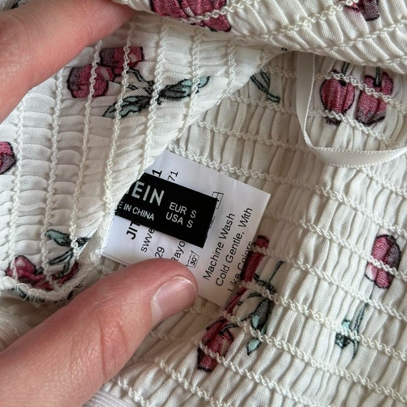 Cherry tube top - Picture 3 of 3